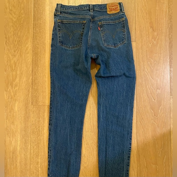 Levi’s 501 high waisted dark wash jeans - Picture 2 of 4